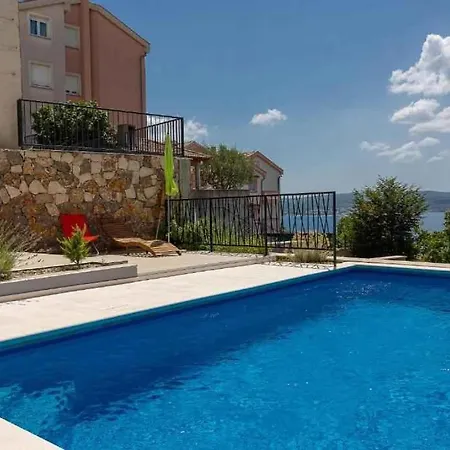 In 45066 Apartment Crikvenica