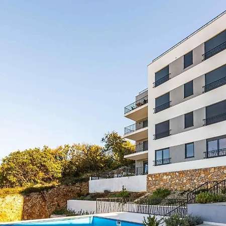 In 45066 Apartment Crikvenica